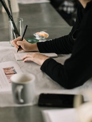 pexels-lina-kivaka-3394141